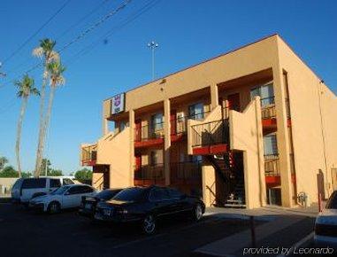 Knights Inn - Phoenix Exterior photo